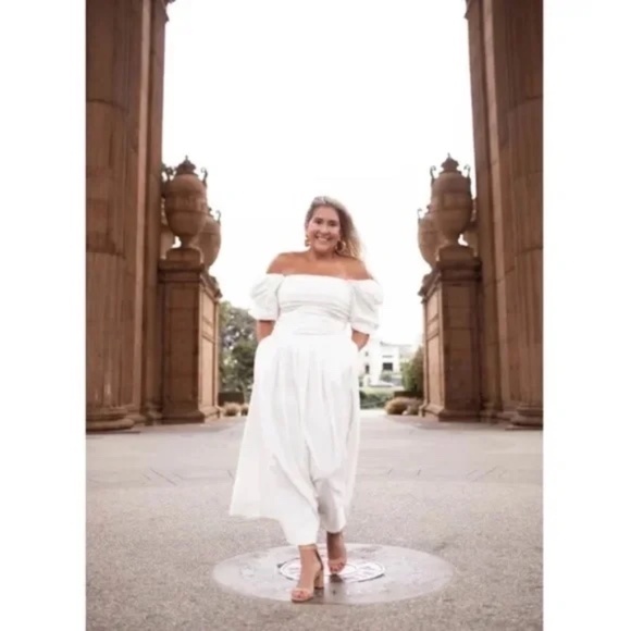 Free People Dresses & Skirts - FREE PEOPLE Ain't She a Beaut Puff Sleeve Ruched Dress in White Size Large
